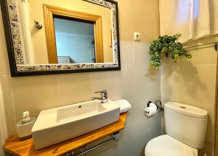 Tranquilo Cerca Del Casco Viejo Bilbao