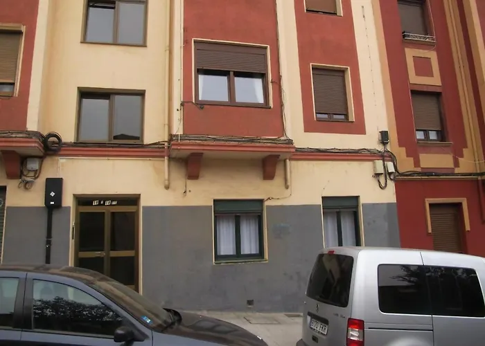 Tranquilo Cerca Del Casco Viejo *